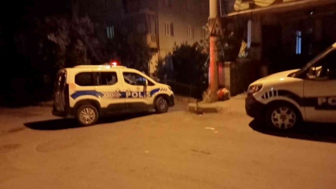 İ̇zmir’de Kadın Cinayeti: Evinde Ölü Bulundu