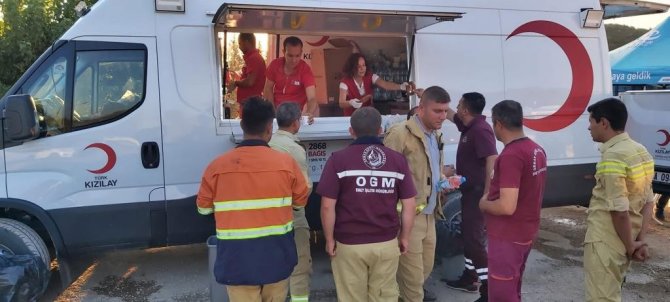 Kızılay’dan Muğla’daki Orman Yangınına Yardım Eli