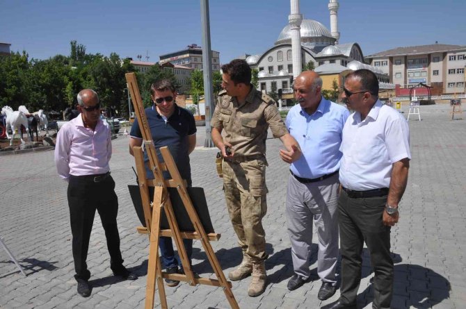 Bulanık’ta ‘15 Temmuz Demokrasi Ve Milli Birlik Günü’ Etkinlikleri Başladı