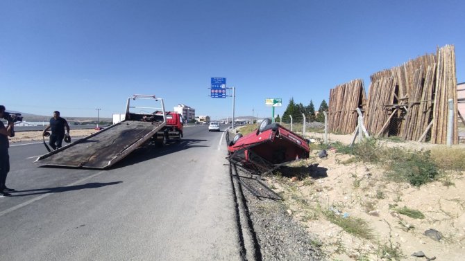 Kamyonet Takla Attı: 8 Yaralı