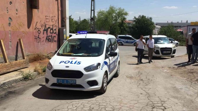 Silahını Temizlerken Yanlışlıkla Arkadaşını Vurdu