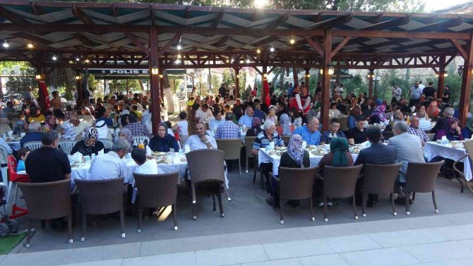 Vali Ergün, Şehit Ailesi Ve Gazilerle Bir Araya Geldi