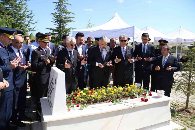 Eskişehirli 15 Temmuz Şehidi Kabri Başında Anıldı