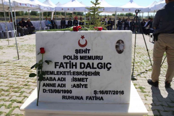 Eskişehirli 15 Temmuz Şehidi Kabri Başında Anıldı