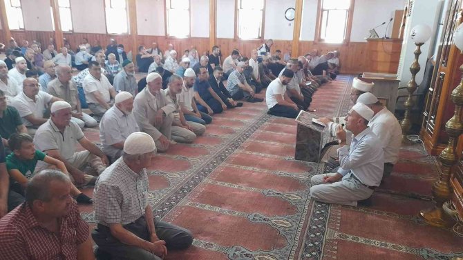 Alaplı’da 15 Temmuz Şehitleri İçin Mevlit Okundu