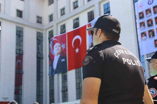 Hain Darbe Girişiminin 6’ncı Senesinde Şehitler Ankara İ̇l Emniyet Müdürlüğü’nde Anıldı