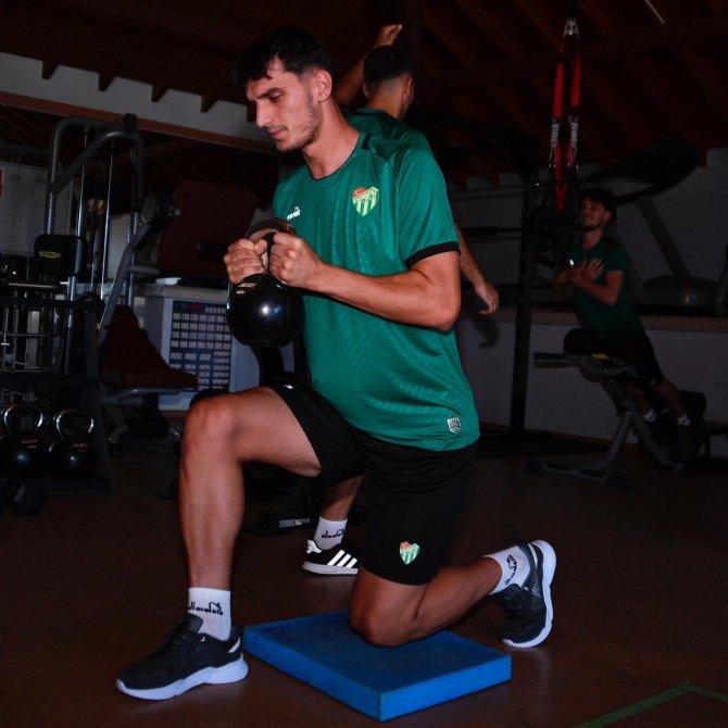 Bursaspor Güç Depoladı