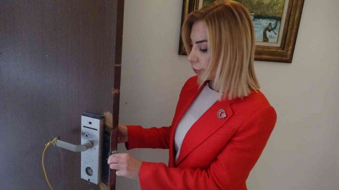 Cumhurbaşkanını Hedef Aldıkları Otelde İzler Hala Duruyor