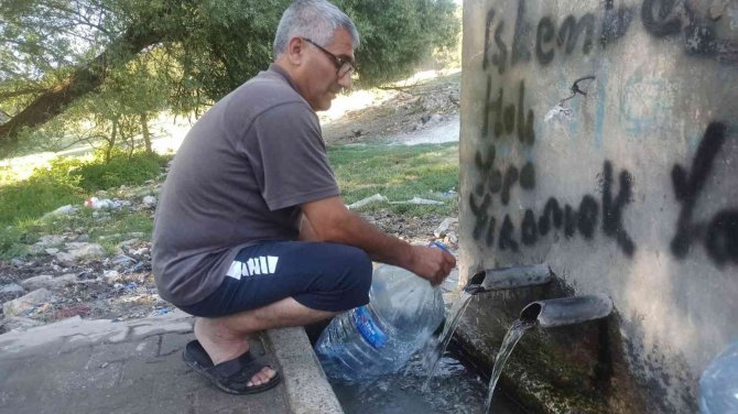 Bu Su İçin Kilometreler Aşılıyor