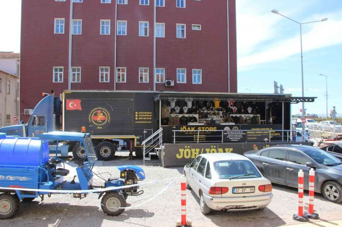 Jöh Ve Jöak Tanıtım Tırı İ̇nebolu’da