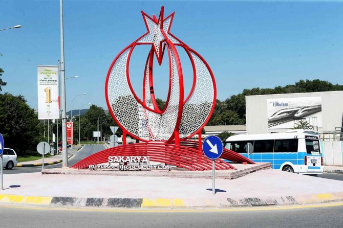 Büyükşehir’den Ay Yıldızlı Dokunuş