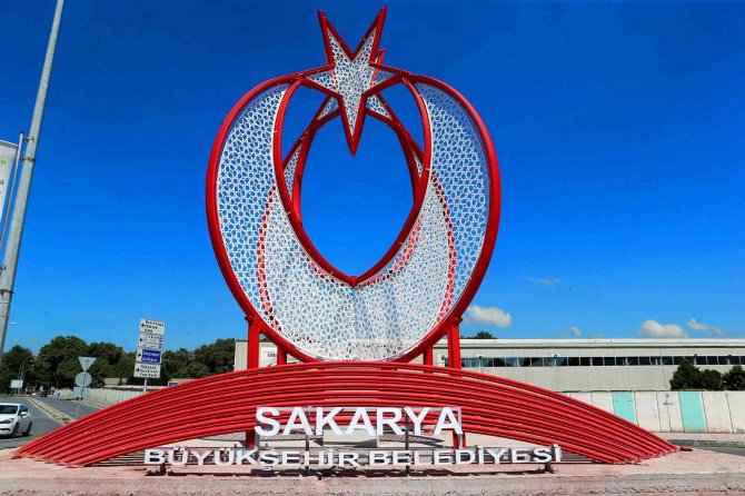 Büyükşehir’den Ay Yıldızlı Dokunuş