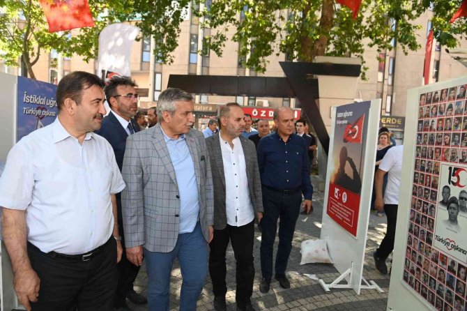 15 Temmuz Destanından Kareler Adlı Sergi Karesi’ De Sergilendi