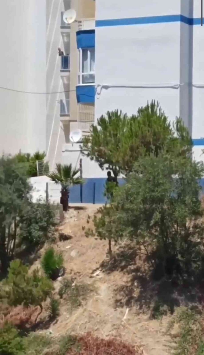 Trafodan Kablo Çalan Hırsız Mahallede Elektrik Kesintisine Sebep Oldu