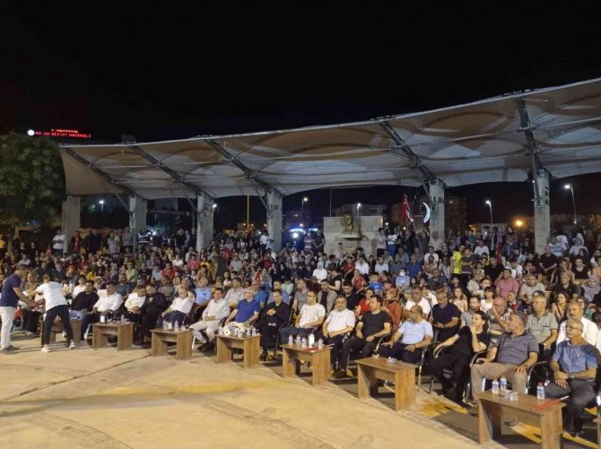 Kozan 15 Temmuz’da Tek Yürek