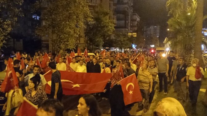 Kozan 15 Temmuz’da Tek Yürek