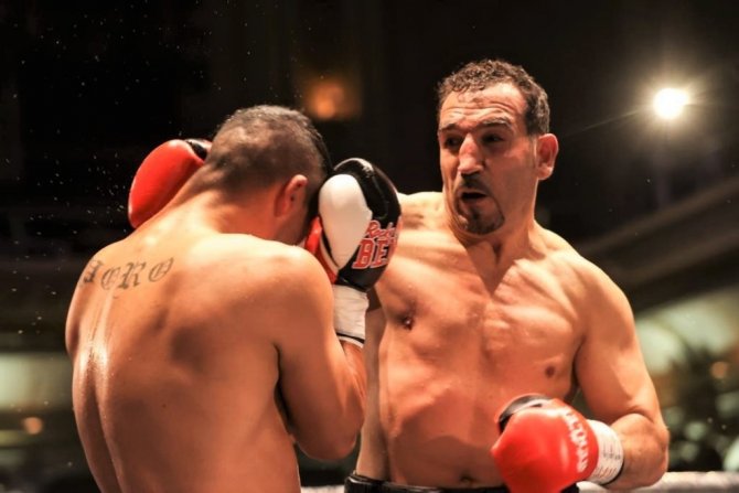 Fırat Arslan’ın Rakibi Havlu Attı