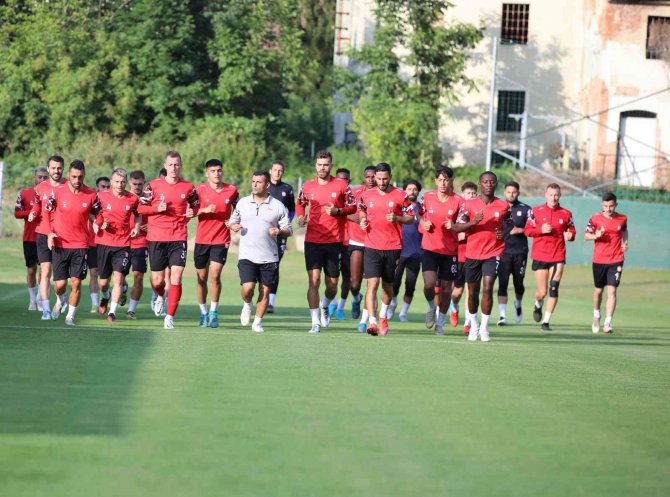 Sivasspor’un İkinci Etap Kampı Başladı