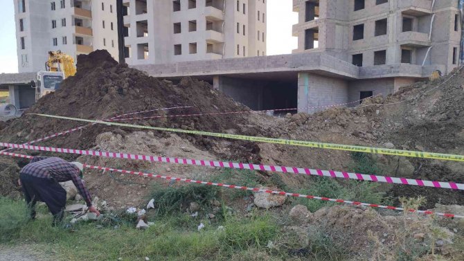 Adana’da İnşaatta Göçük: Mühendis Ve İşçi Hayatını Kaybetti