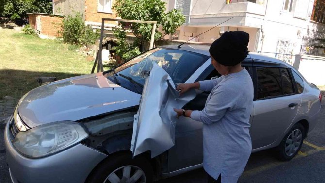 Maltepe’de Anne Kıza Maganda Kabusu: Kamyonetle Sıkıştırıp Araçlarına Çarpıp Kaçtılar