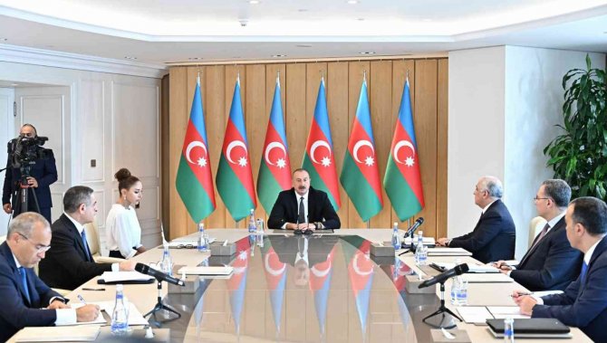 Azerbaycan Cumhurbaşkanı Aliyev, Rusya’yı Ermenistan’a Baskı Uygulamamakla Suçladı