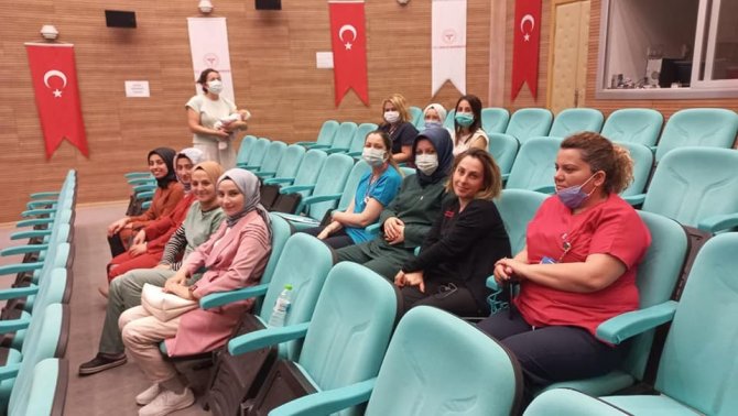 Sağlıkçılara Emzirme Eğitimi