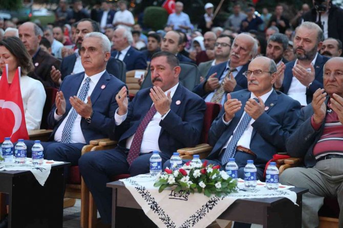 Hain Darbe Girişiminin 6’ncı Yılında Yüzlerce Vatandaş Kastamonu’da Tek Yürek Oldu