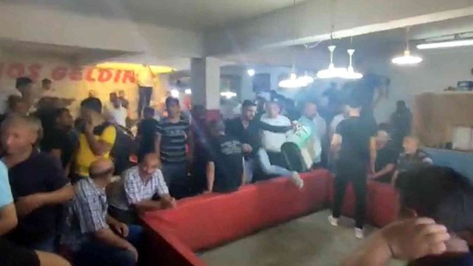 Yasadışı Horoz Dövüşüne Polis Baskını: 46 Horoz Korumaya Alındı