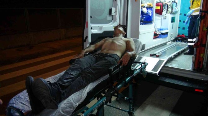 Otomobille Uzun Süre Kovalanan Şahıs, Silahlı Saldırıya Uğradı