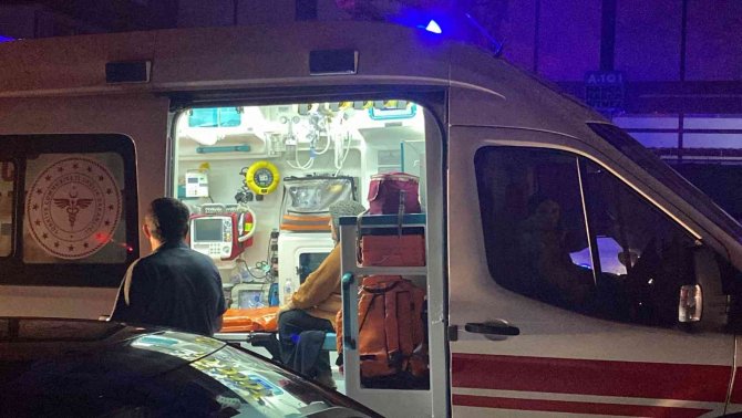 Mobilya Atölyesinde Korkutan Yangın
