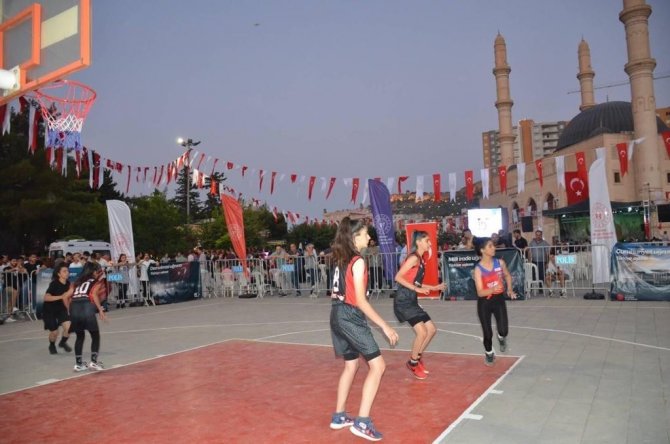 Mardin’de 15 Temmuz Demokrasi Turnuvası Devam Ediyor