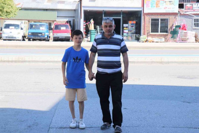 Harçlıklarını Biriktirerek Aldığı Bisikleti Saniyeler İçinde Böyle Çalındı
