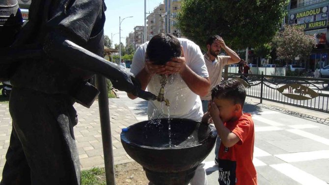 Şanlıurfa’da Sıcak Hava Bunalttı