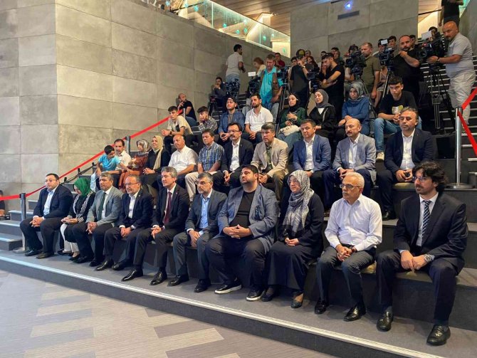 "Dünyanın Mektubu 15 Temmuz Kahramanları İ̇çin Yazılıyor" Yarışması Başlıyor