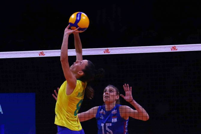 Fıvb Kadınlar Milletler Ligi: Sırbistan: 1 - Brezilya: 3