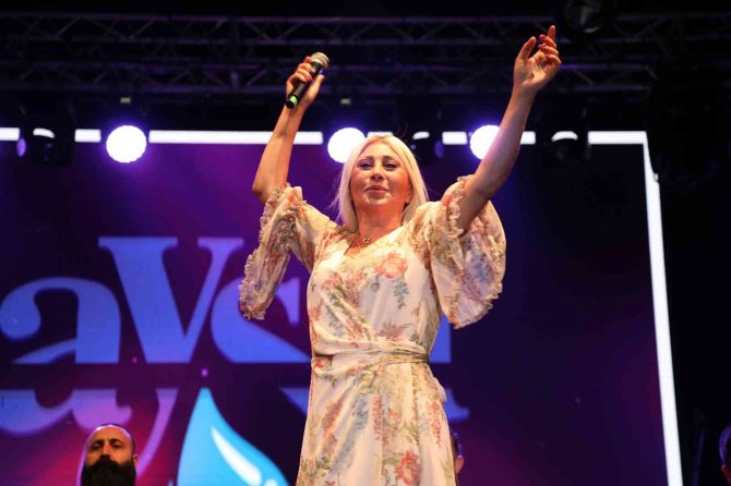 Gökbel Güreşleri Muhteşem Konserlerle Başladı