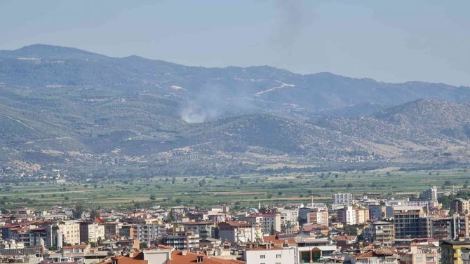 Aydın’da Orman Yangınına Havadan Ve Karadan Müdahale Ediliyor