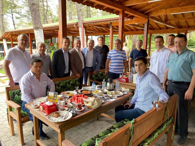 Barserçekder’den Dayanışma Kahvaltısı