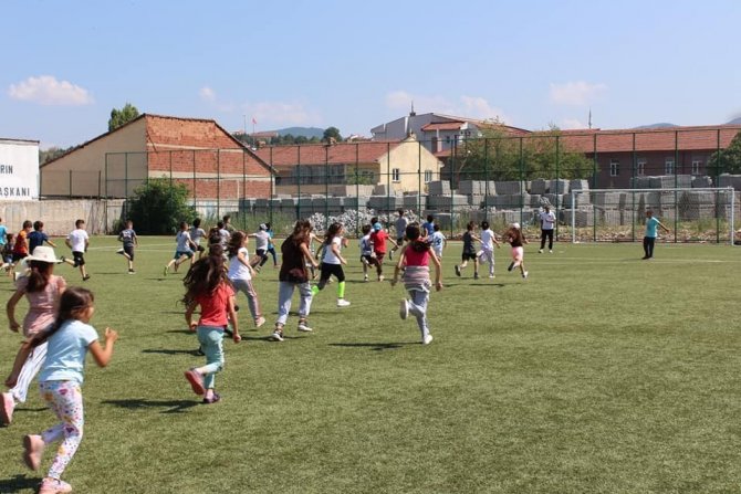 Kaymakam Altay, 7’den 70’e Bütün Vatandaşları Spor Yapmaya Davet Etti