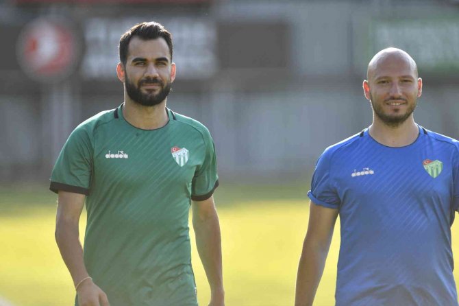Bursaspor Ara Vermeden Çalışıyor