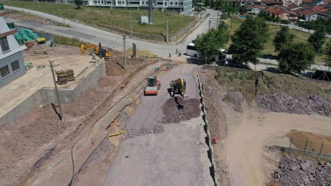 Trafo Sokak’ta Toprakarme İmalatı Sürüyor