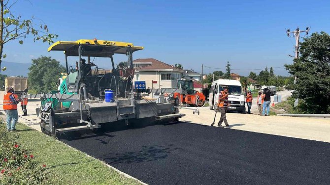 Bahçeşehir Bağlantı Yolunda Asfalt Çalışmaları Başladı
