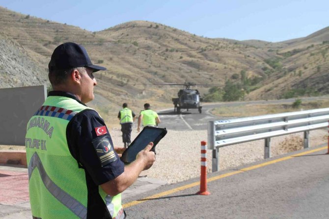 Elazığ’da Bayram Tatili Dönüşü Helikopter Destekli Trafik Denetimi
