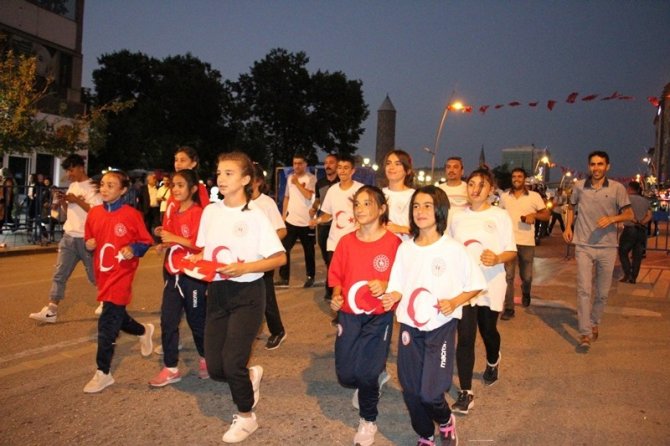 Sancak Koşusu Yapıldı