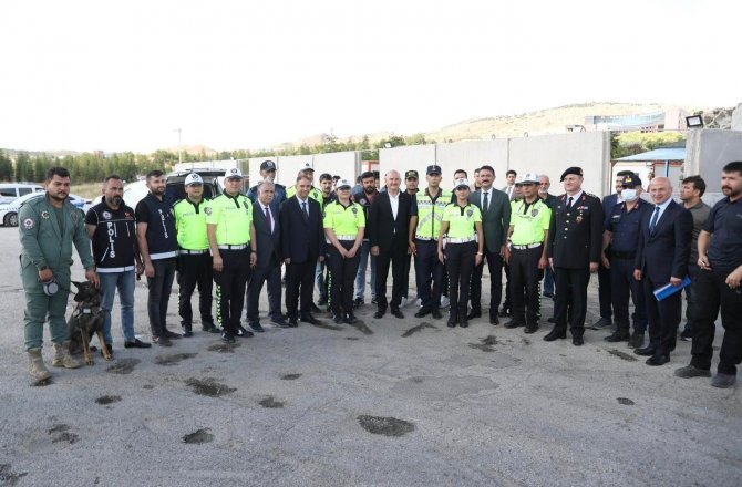 Bakan Soylu, "Ölümcül Hata" Diyerek Sürücüleri Uyardı