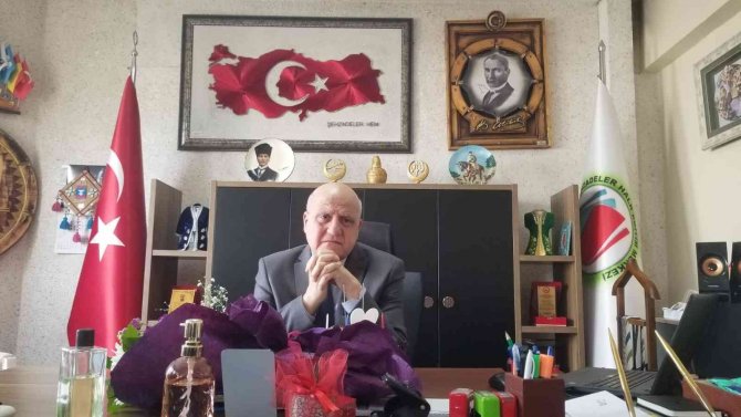 Manisa’nın Sevilen Eğitimcisi Kuşçuoğlu Hayatını Kaybetti