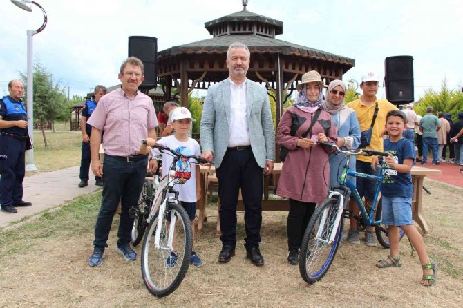 Sağlıklı Yaşam İçin Pedal Çevirdiler