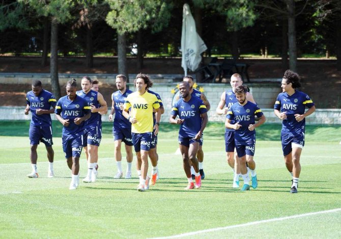 Fenerbahçe’de Dinamo Kiev Hazırlıkları Devam Etti