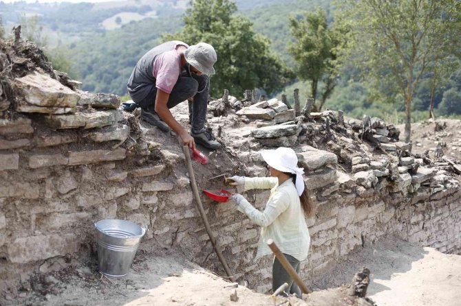 Tarihin Bilinen İlk Hashtag Sembolü Kadınlara Gelir Kapısı Olacak