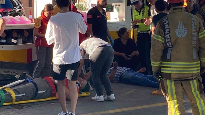 İ̇stanbul’da Akaryakıt İstasyonunda Dehşet Anları: 3 Yaralı